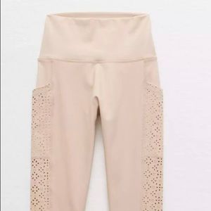 Aerie lasercut high waisted 7/8 legging